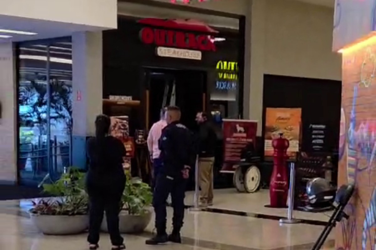 Explosão por vazamento de gás atinge restaurante Outback do Campinas Shopping