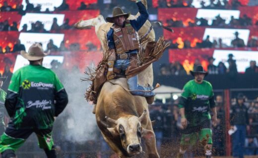Copa do Mundo será transmitida durante Festa do Peão de Americana no telão da arena