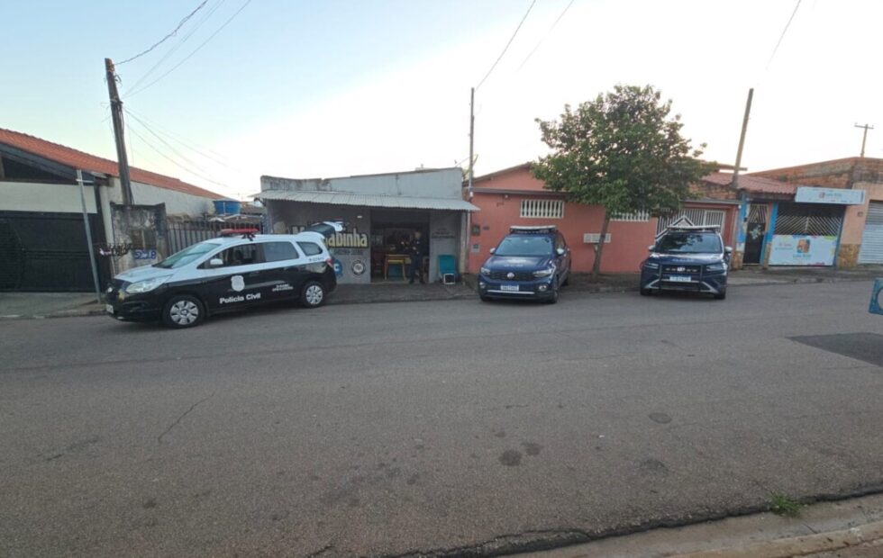 Polícia resgata três adolescentes vítimas de exploração sexual em bar de Sumaré