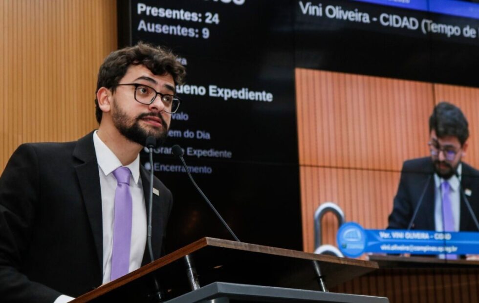 Operação da Polícia Civil e MP de SP mira vereador Vini Oliveira em Campinas